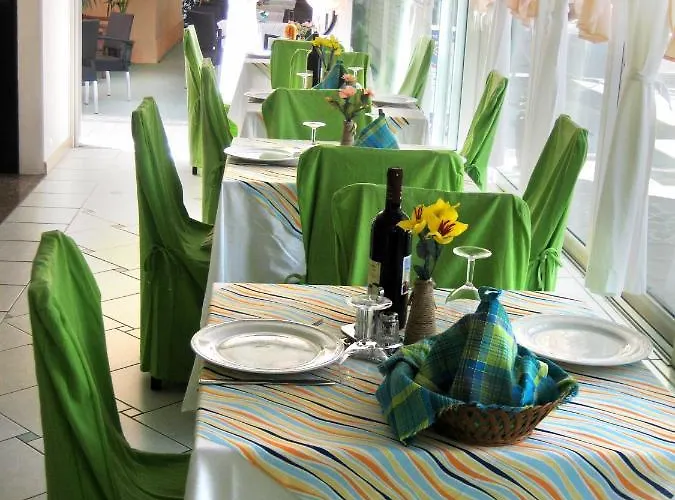 Hotel Silvana Cattolica